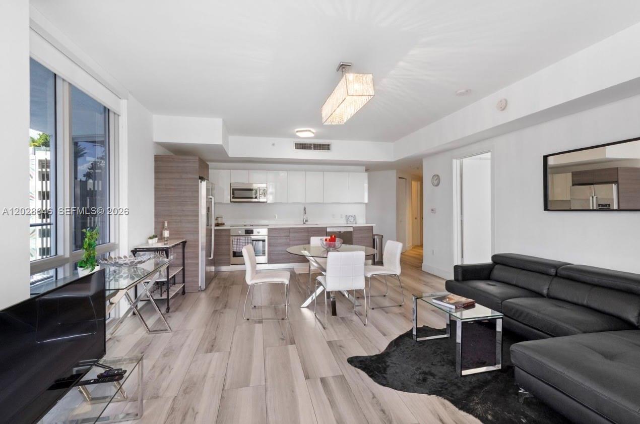 1010 SW 2nd Ave #609, Miami FL 33130