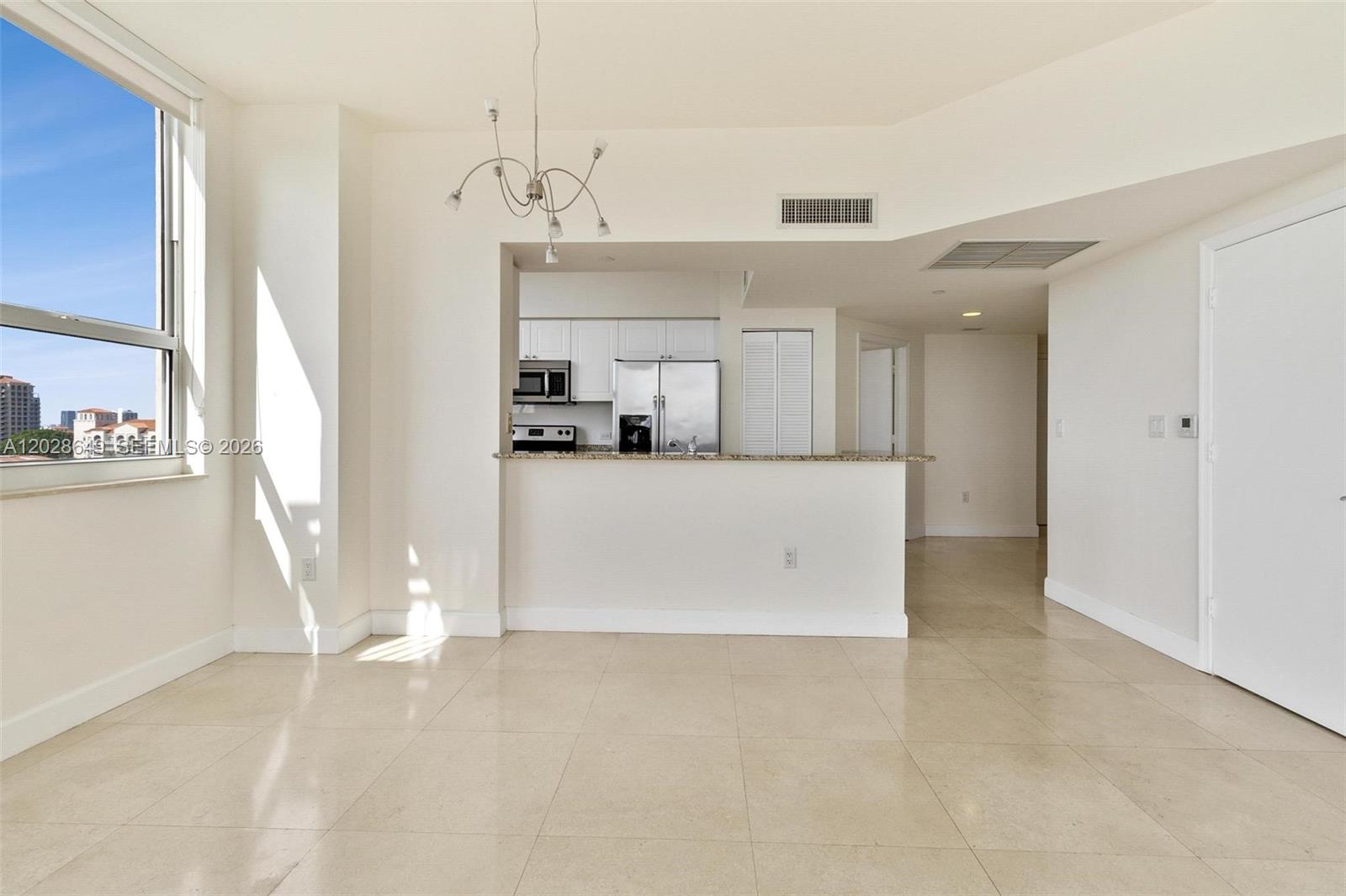19501 W Country Club Dr #1009, Aventura FL 33180