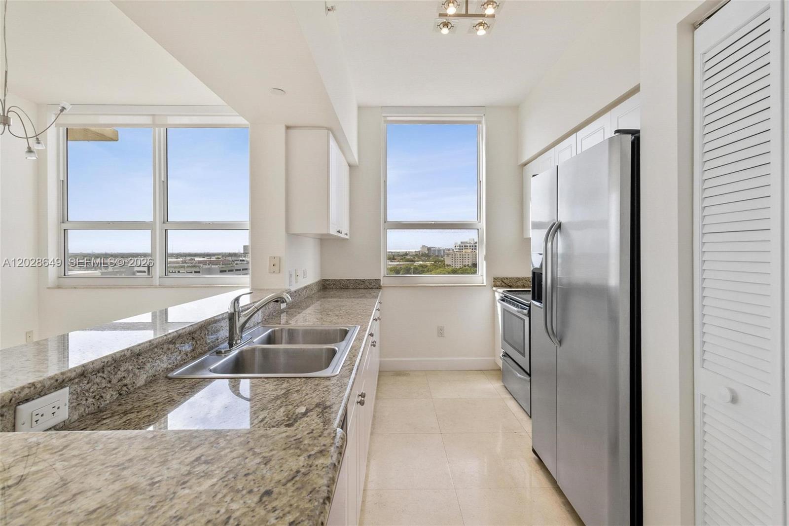 19501 W Country Club Dr #1009, Aventura FL 33180