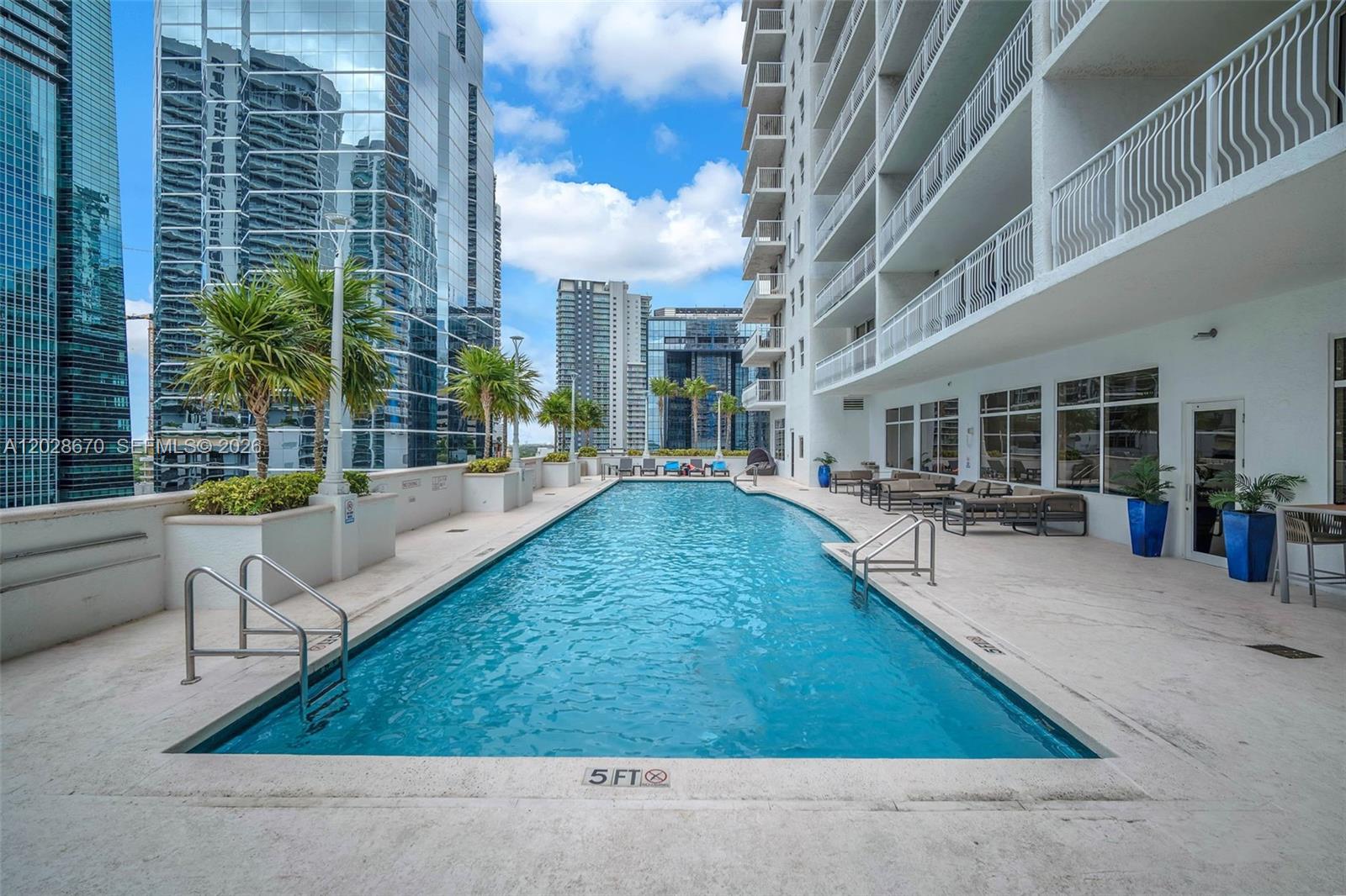 1200 Brickell Bay Dr #3123, Miami FL 33131