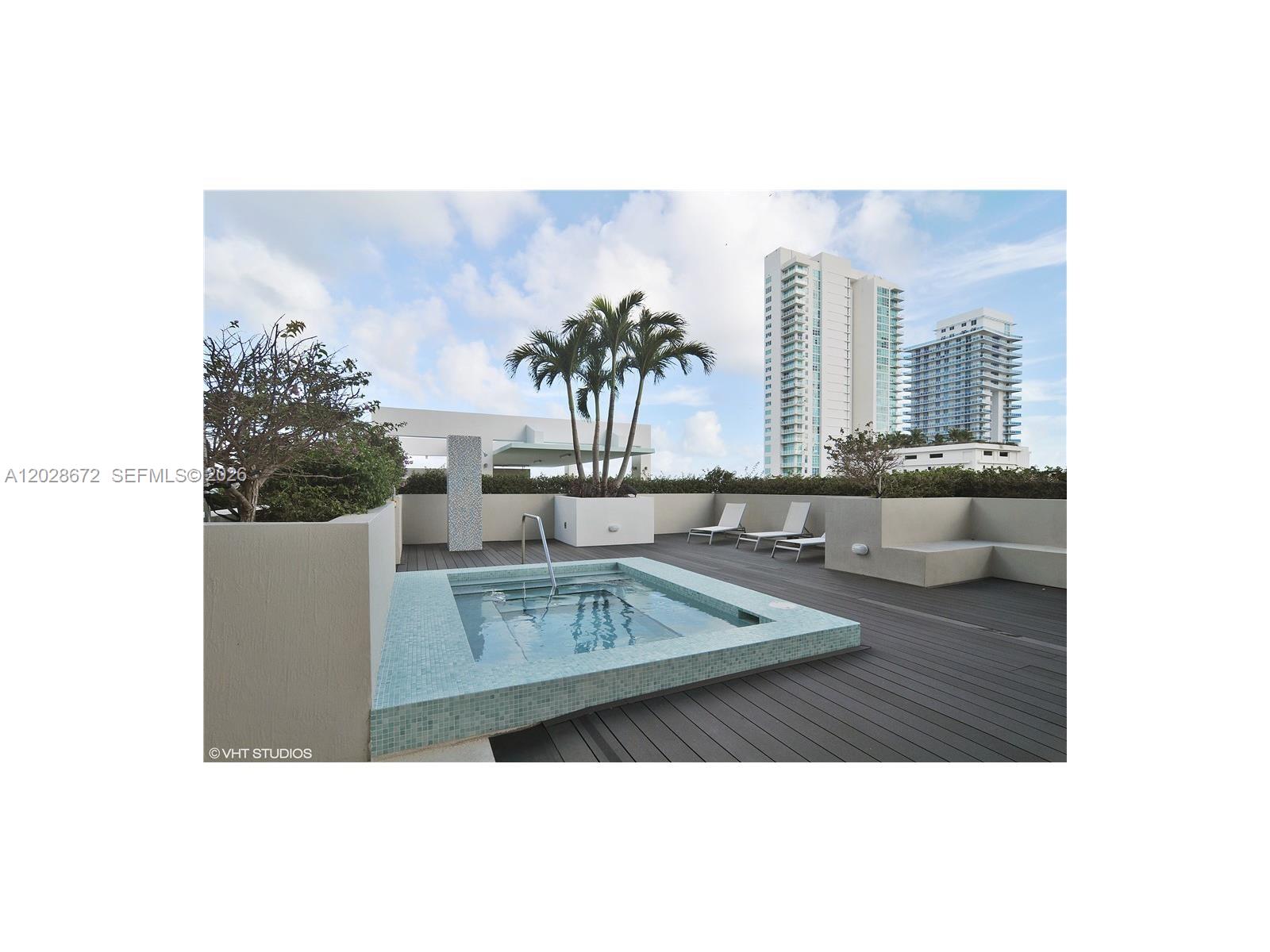 600 NE 27th St #1504, Miami FL 33137