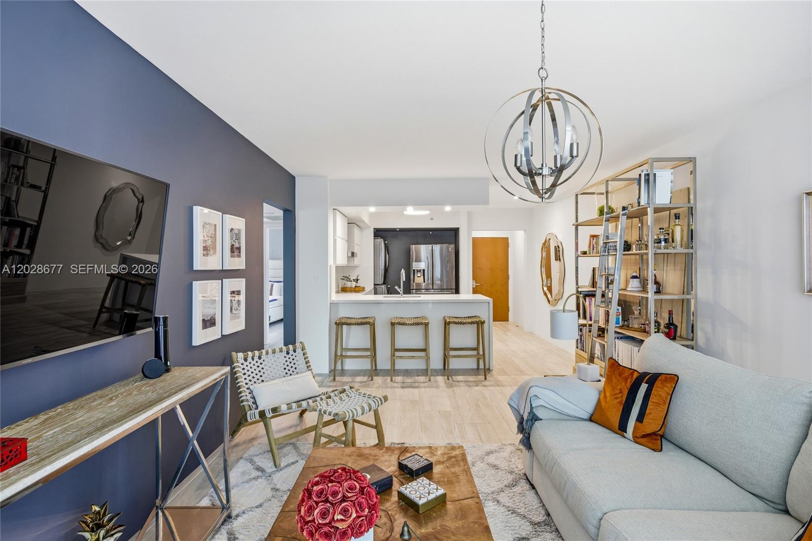 31 SE 5th St #2410, Miami FL 33131