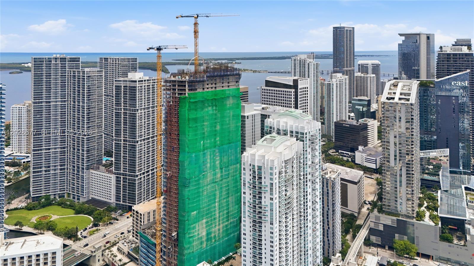 31 SE 5th St #2410, Miami FL 33131