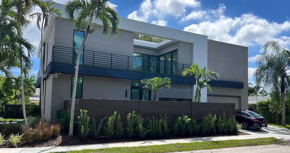 1700 NE 18th St, Fort Lauderdale FL 33305