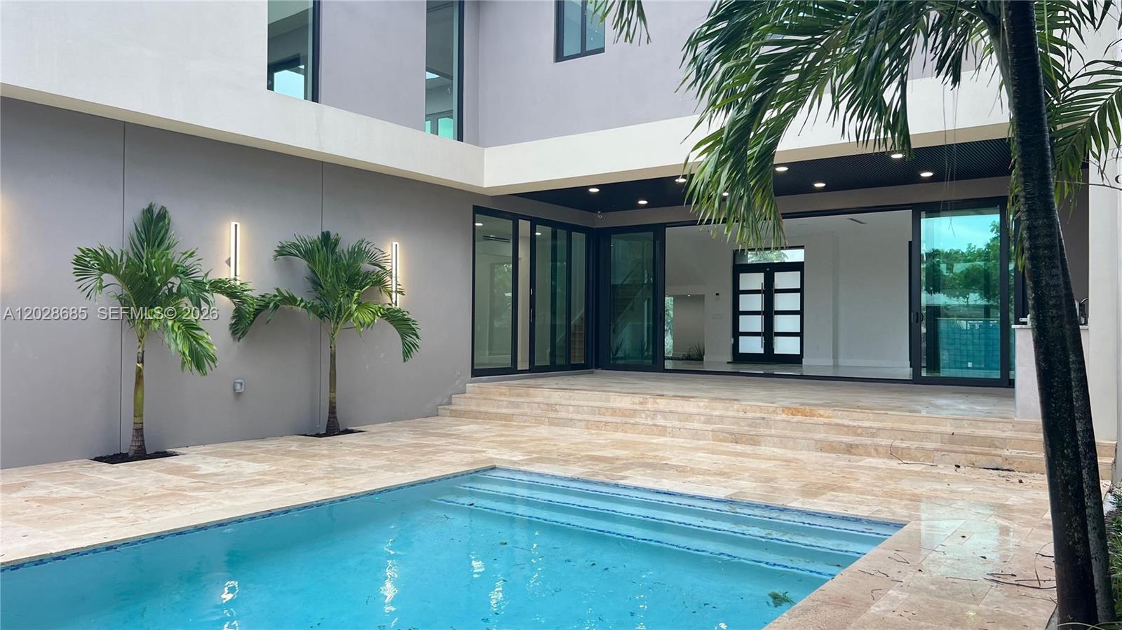 1700 NE 18th St, Fort Lauderdale FL 33305