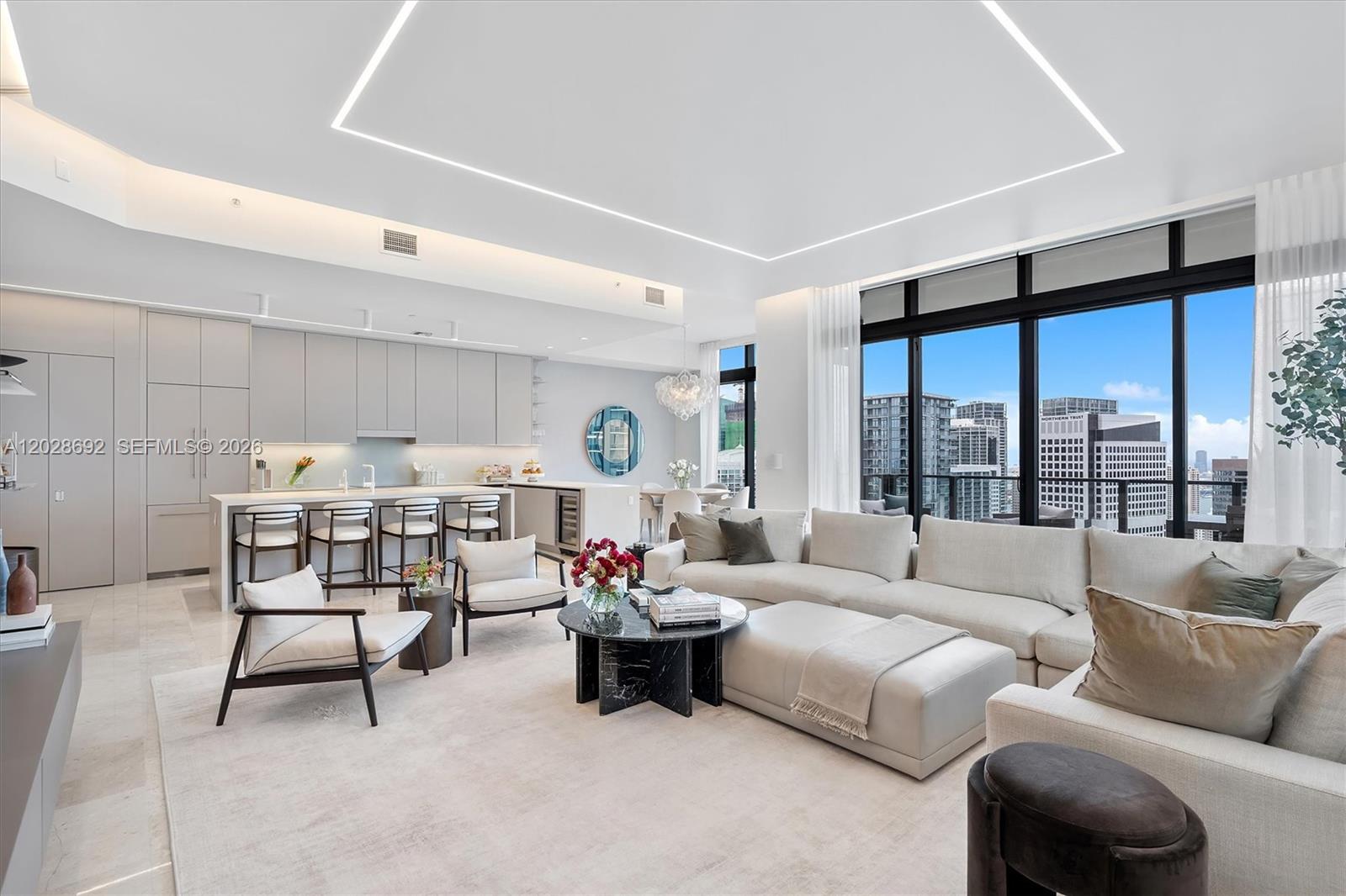 88 SW 7th St #4001, Miami FL 33130