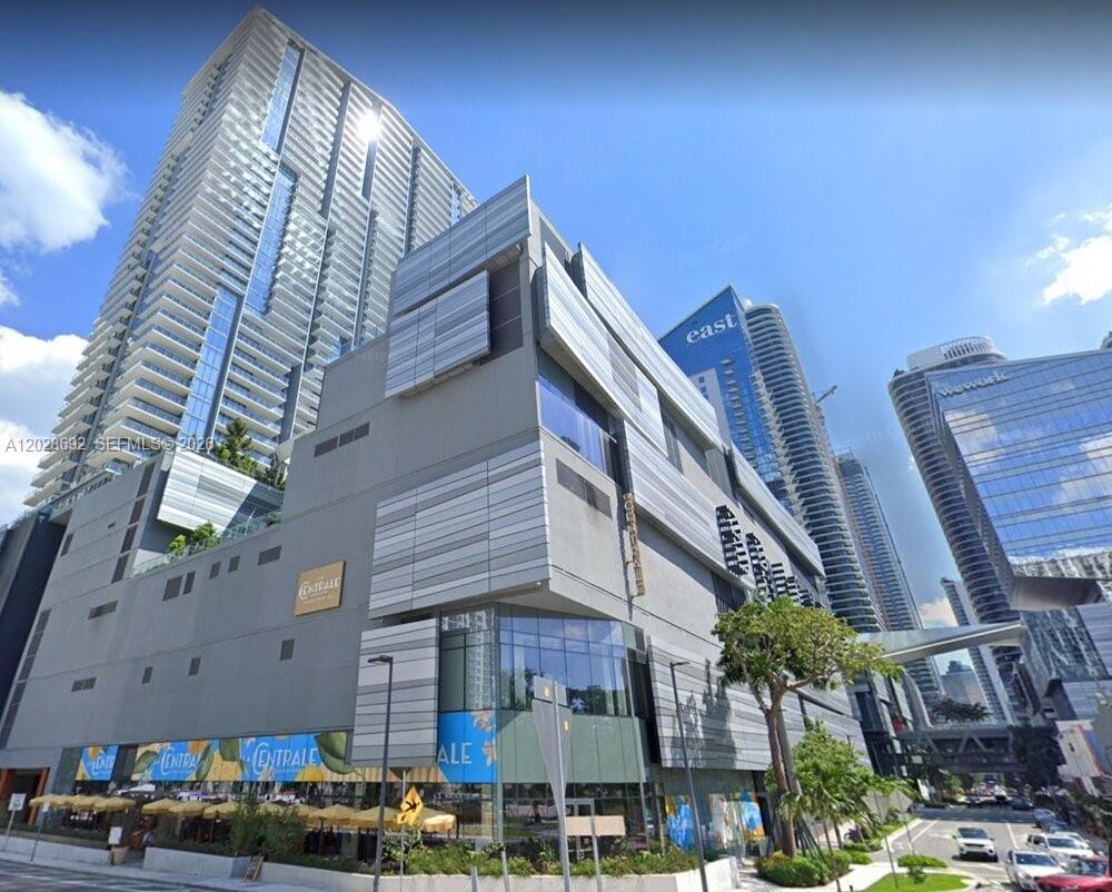88 SW 7th St #4001, Miami FL 33130