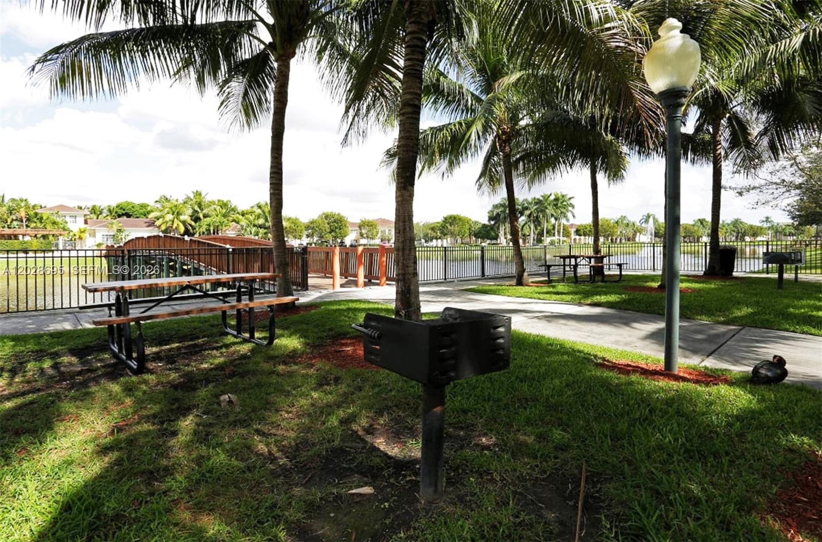 2501 Centergate Dr #203, Miramar FL 33025