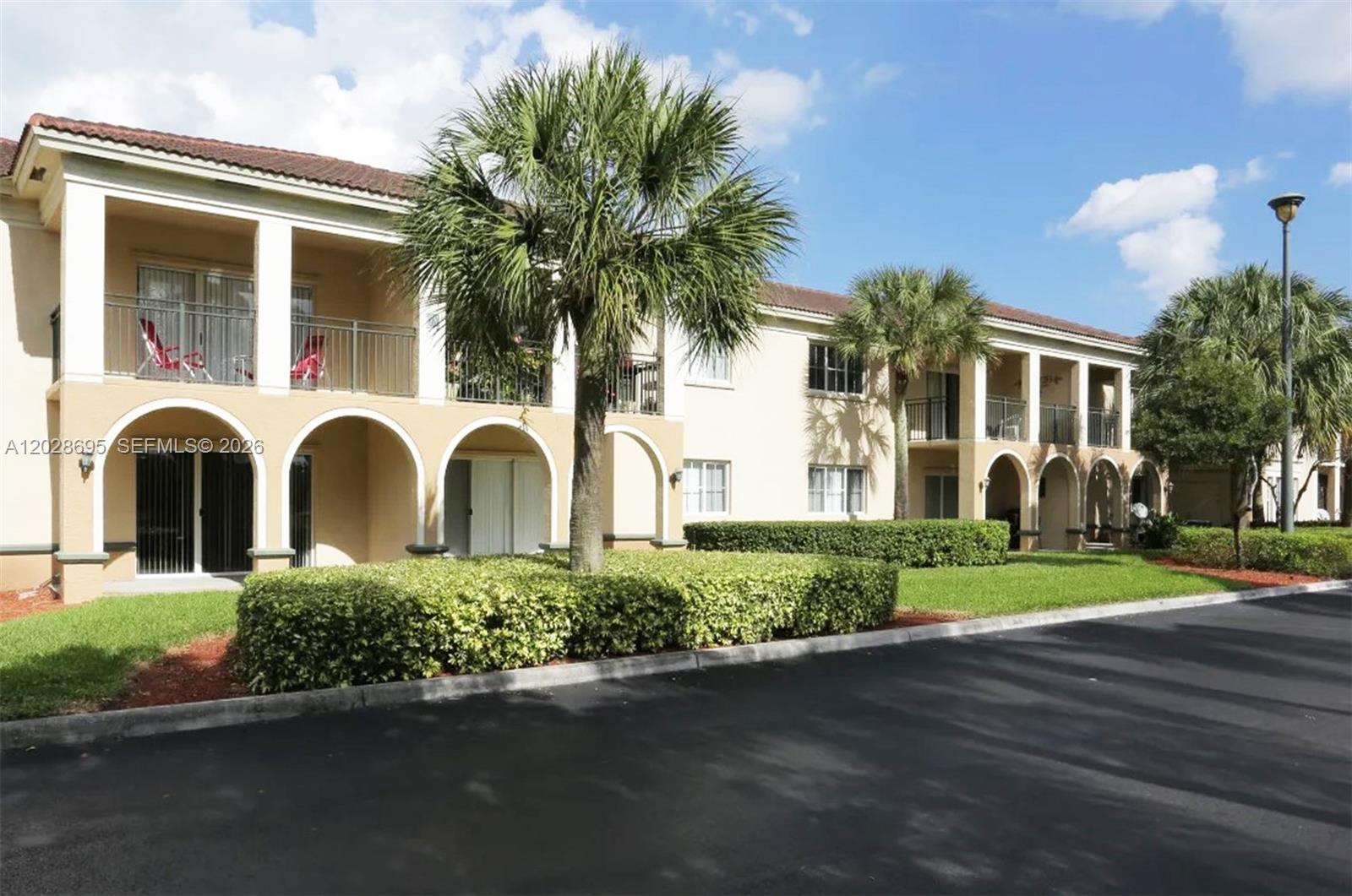 2501 Centergate Dr #203, Miramar FL 33025