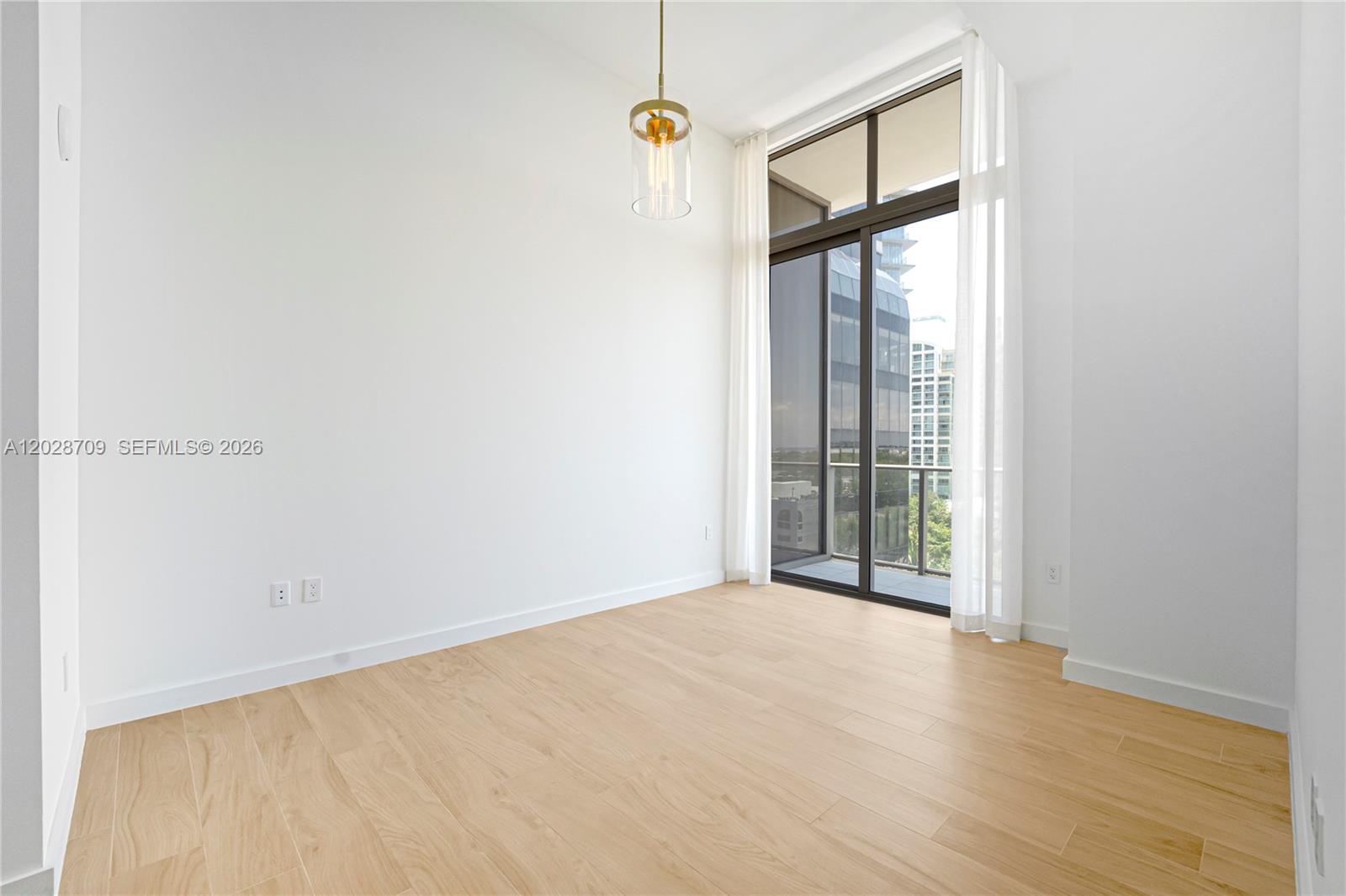 2678 Tigertail #813, Coconut Grove FL 33133