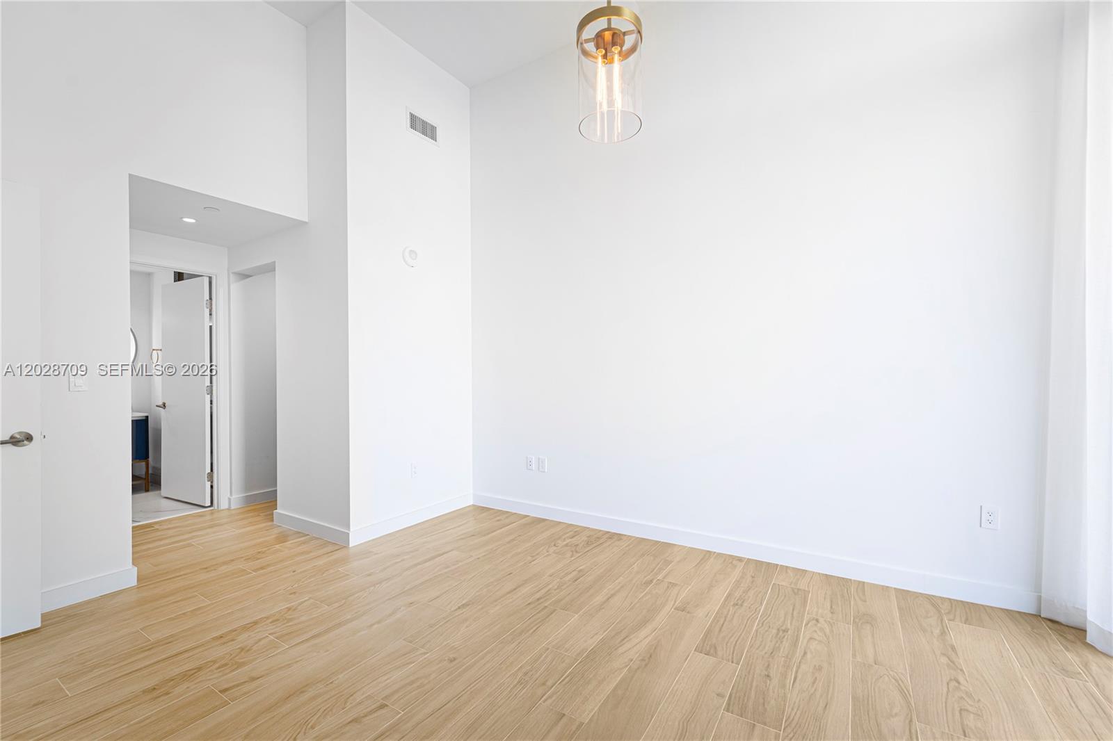 2678 Tigertail #813, Coconut Grove FL 33133