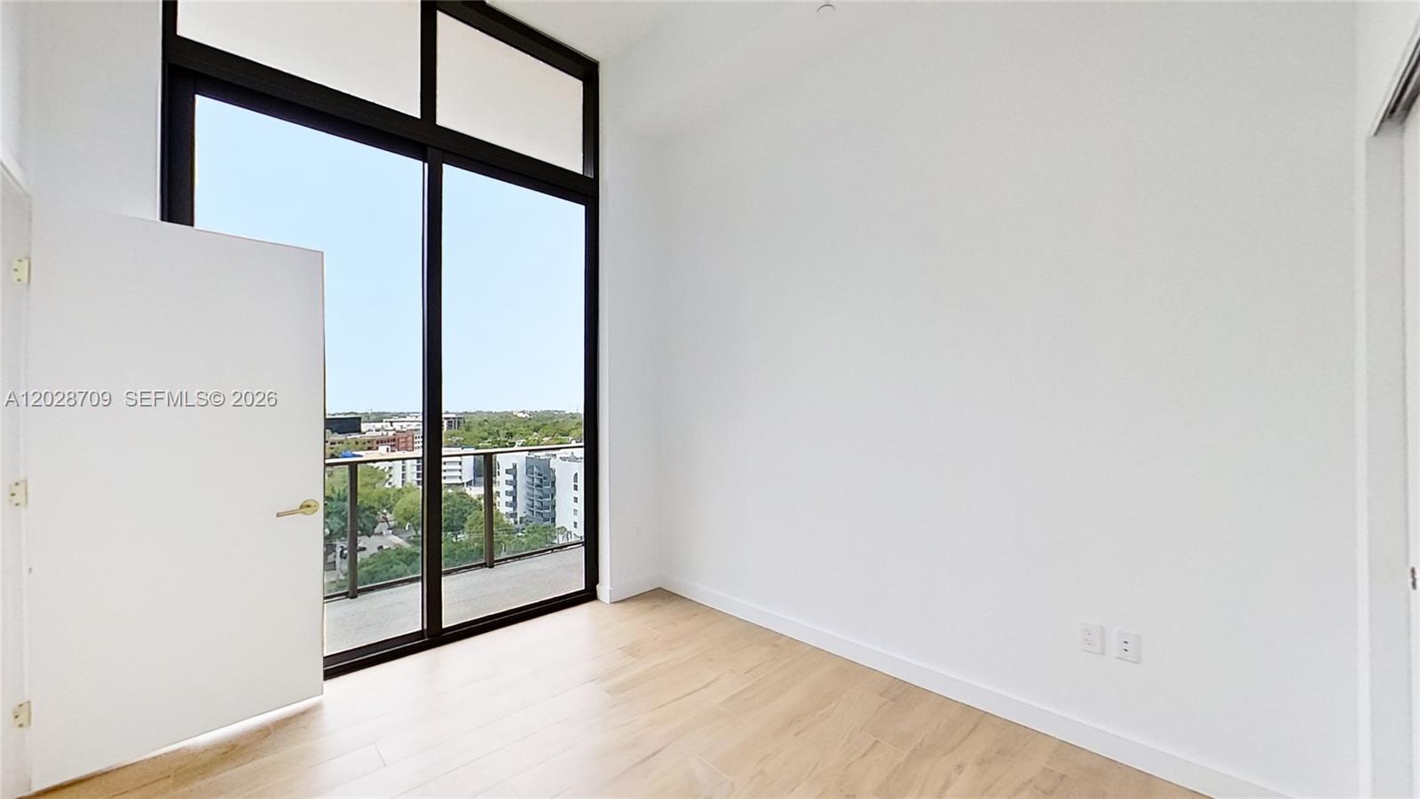 2678 Tigertail #813, Coconut Grove FL 33133