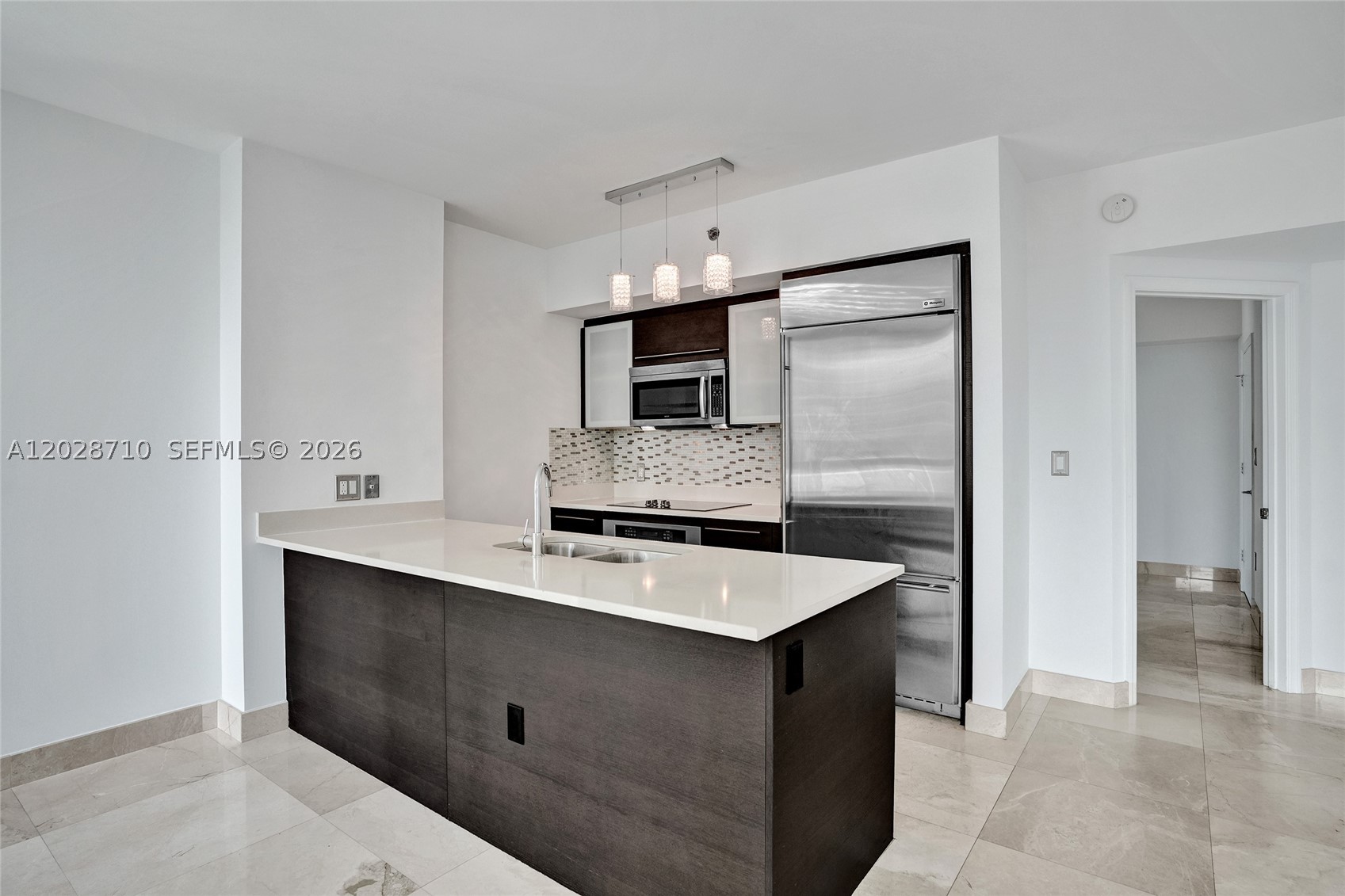 55 SE 6th St #1502, Miami FL 33131