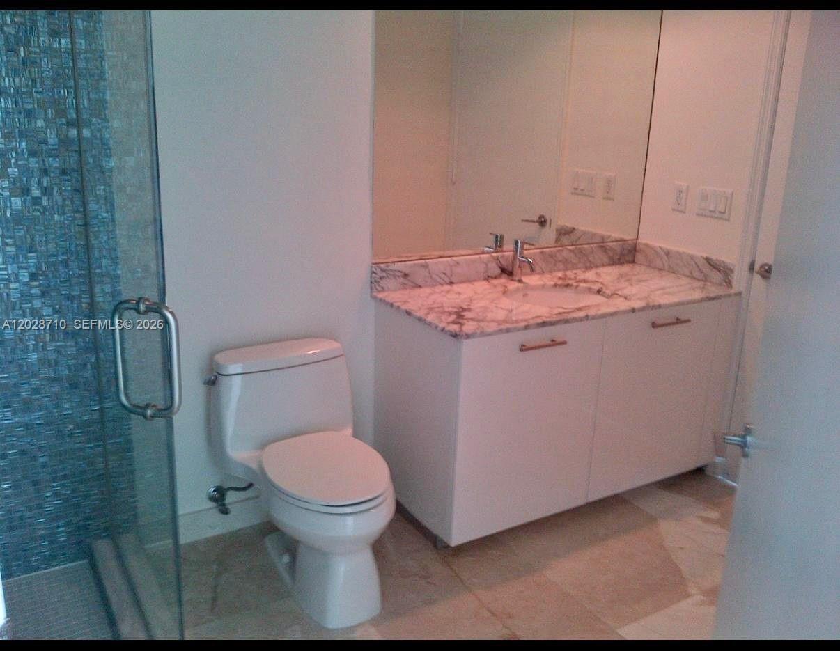 55 SE 6th St #1502, Miami FL 33131