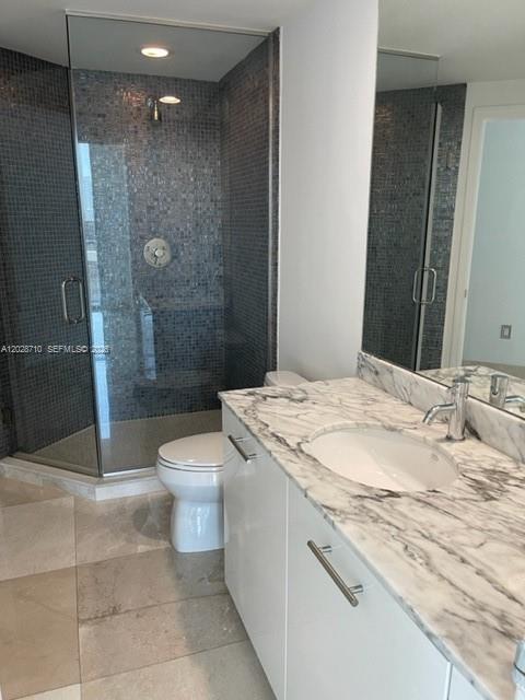 55 SE 6th St #1502, Miami FL 33131