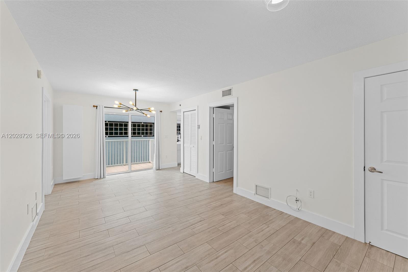 2415 NW 16th St Rd #306, Miami FL 33125