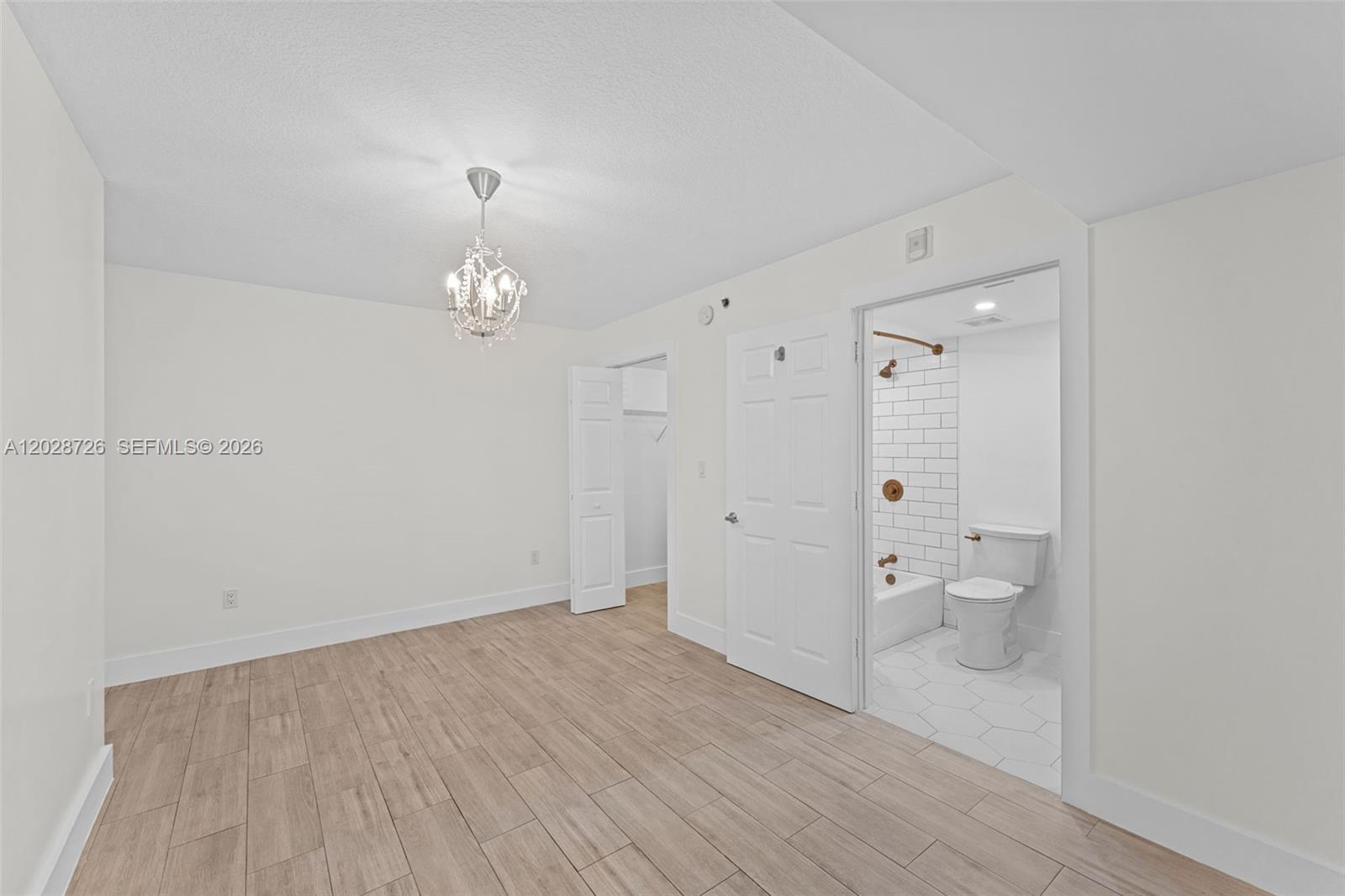 2415 NW 16th St Rd #306, Miami FL 33125