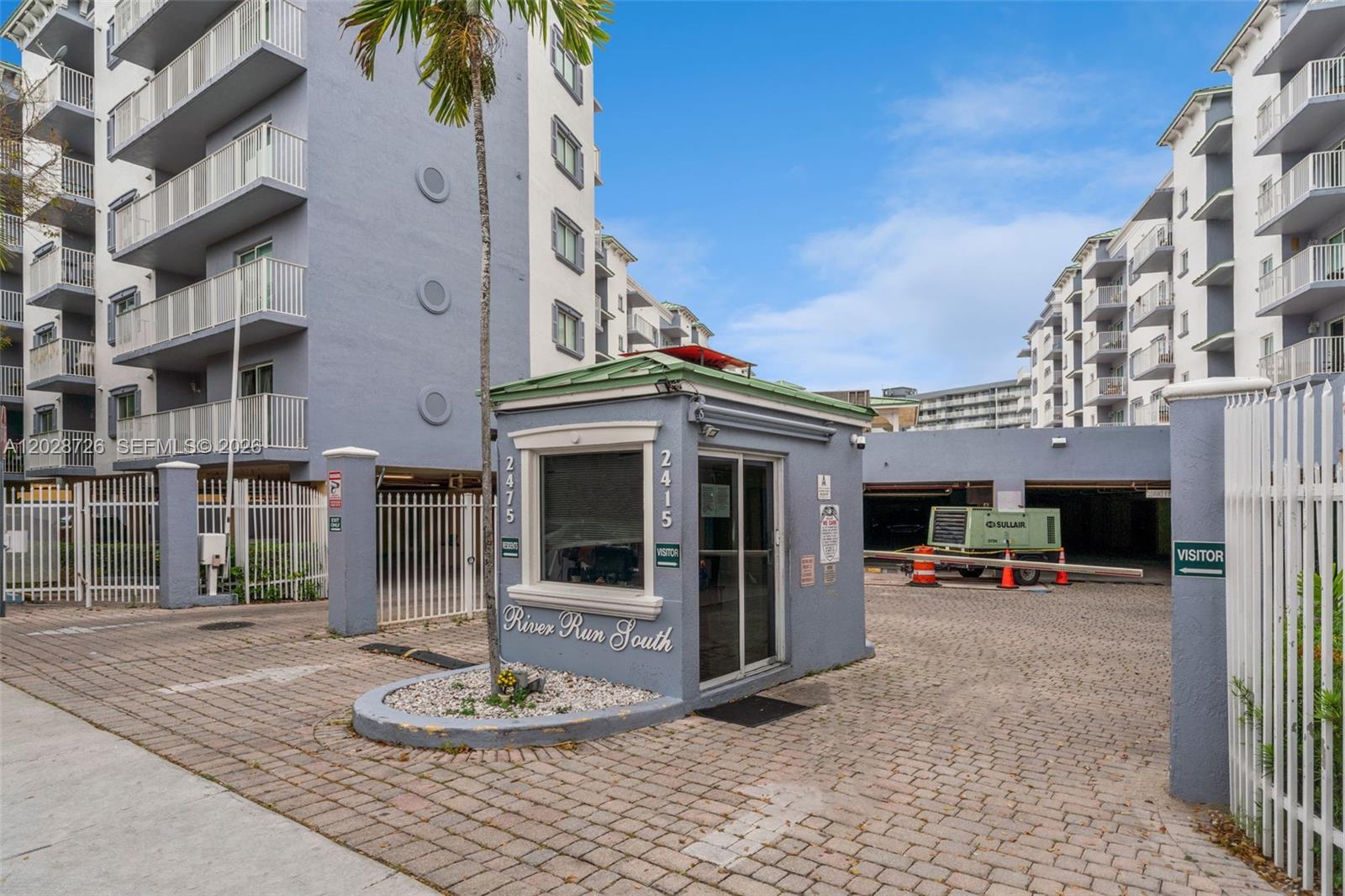 2415 NW 16th St Rd #306, Miami FL 33125