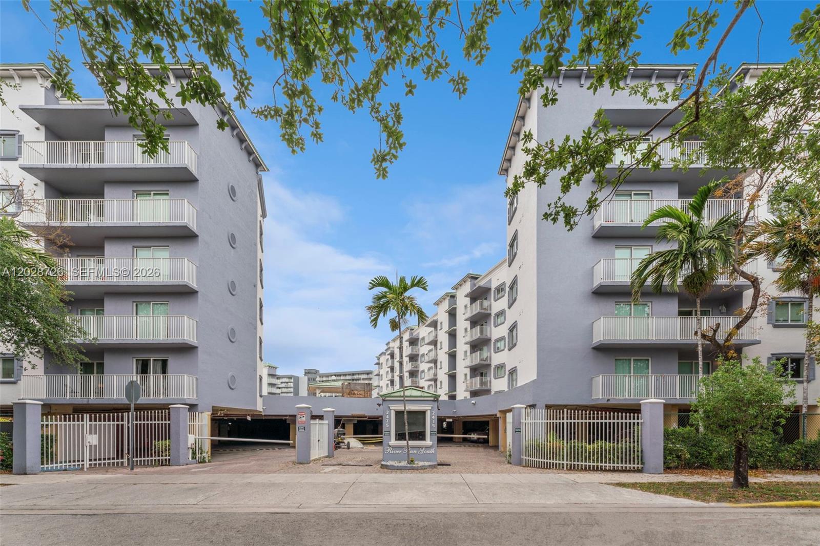 2415 NW 16th St Rd #306, Miami FL 33125