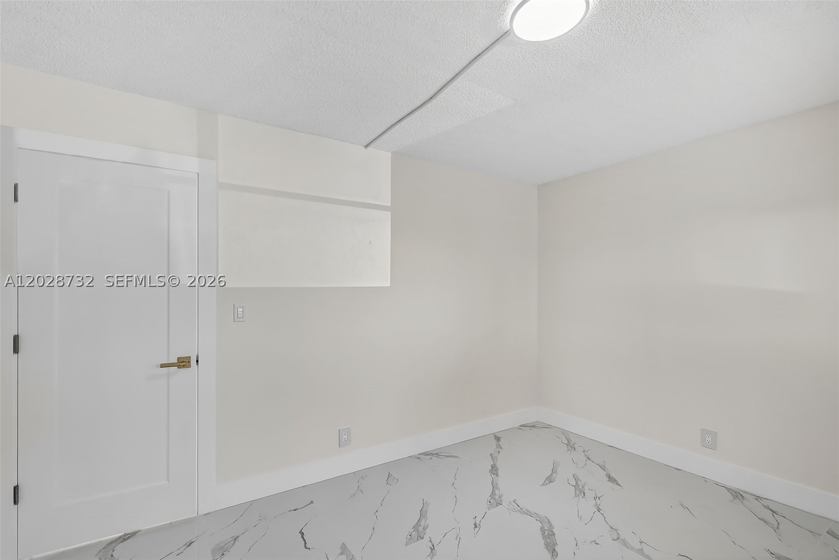 201 SE 11th Ter #102, Dania Beach FL 33004