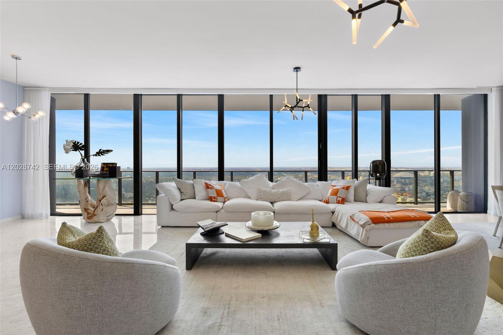 1000 Brickell Plz #PH5304, Miami FL 33131
