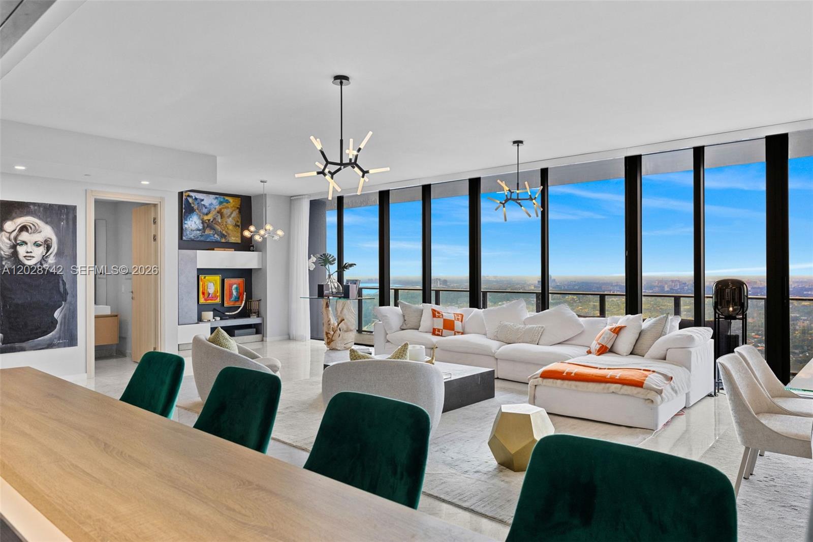 1000 Brickell Plz #PH5304, Miami FL 33131