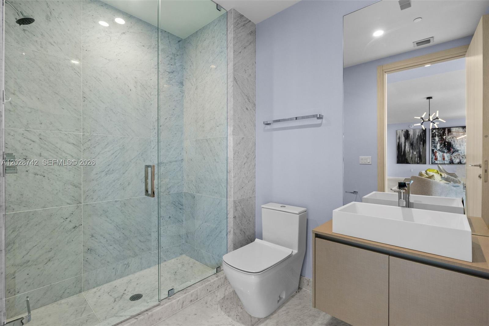 1000 Brickell Plz #PH5304, Miami FL 33131