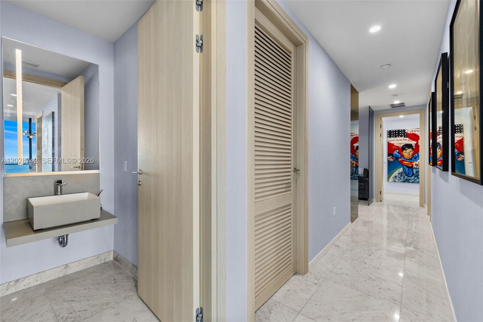 1000 Brickell Plz #PH5304, Miami FL 33131
