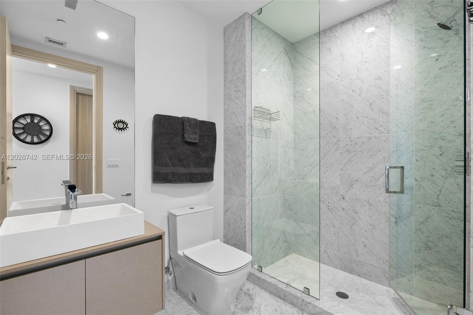 1000 Brickell Plz #PH5304, Miami FL 33131