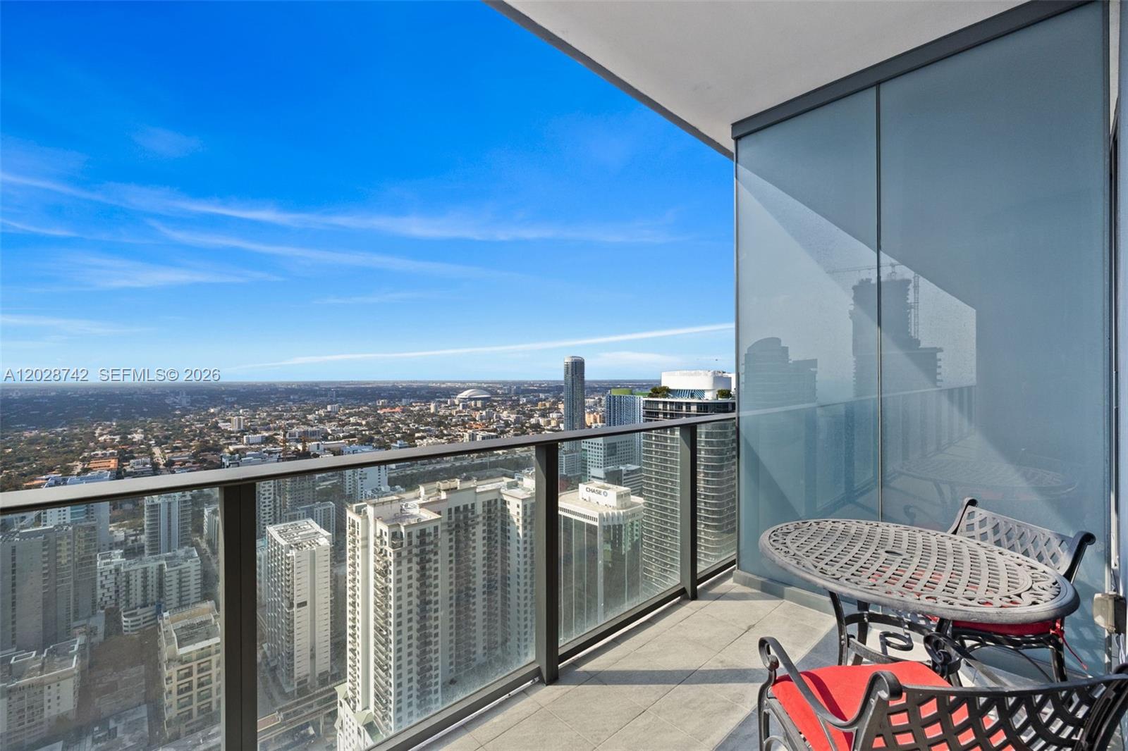 1000 Brickell Plz #PH5304, Miami FL 33131
