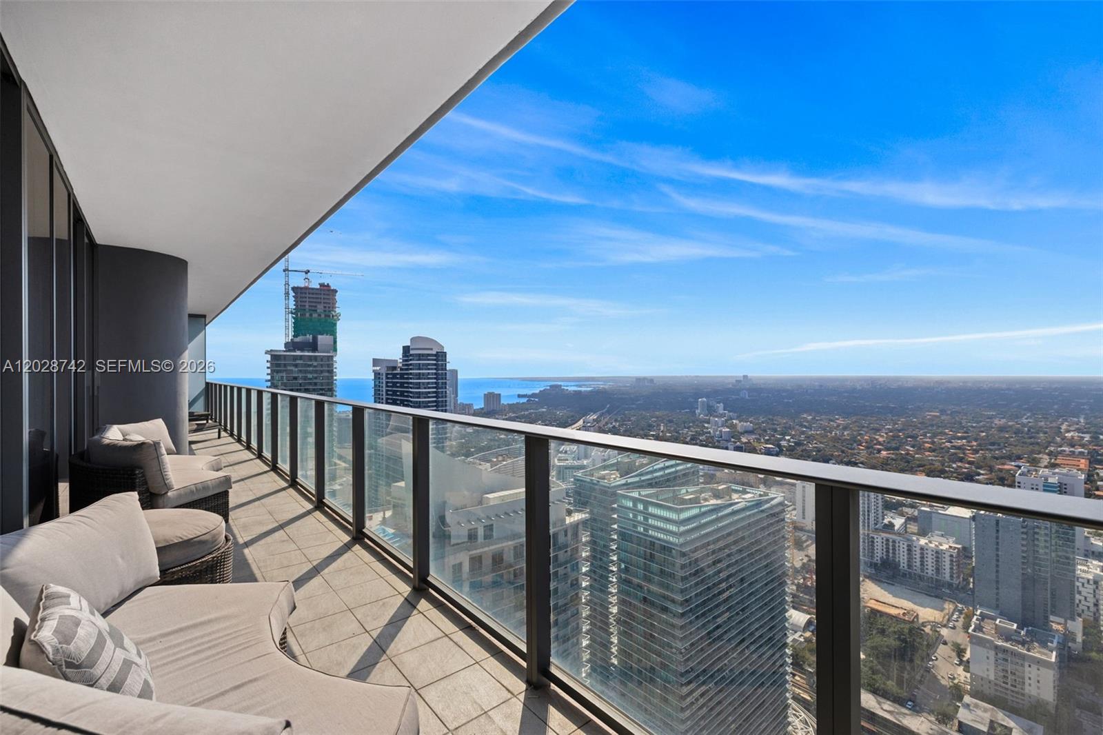 1000 Brickell Plz #PH5304, Miami FL 33131