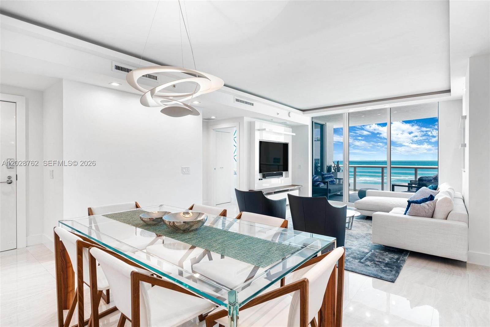 3801 Collins Ave #703, Miami Beach FL 33140