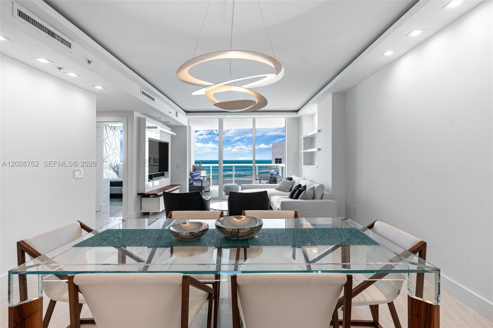 3801 Collins Ave #703, Miami Beach FL 33140