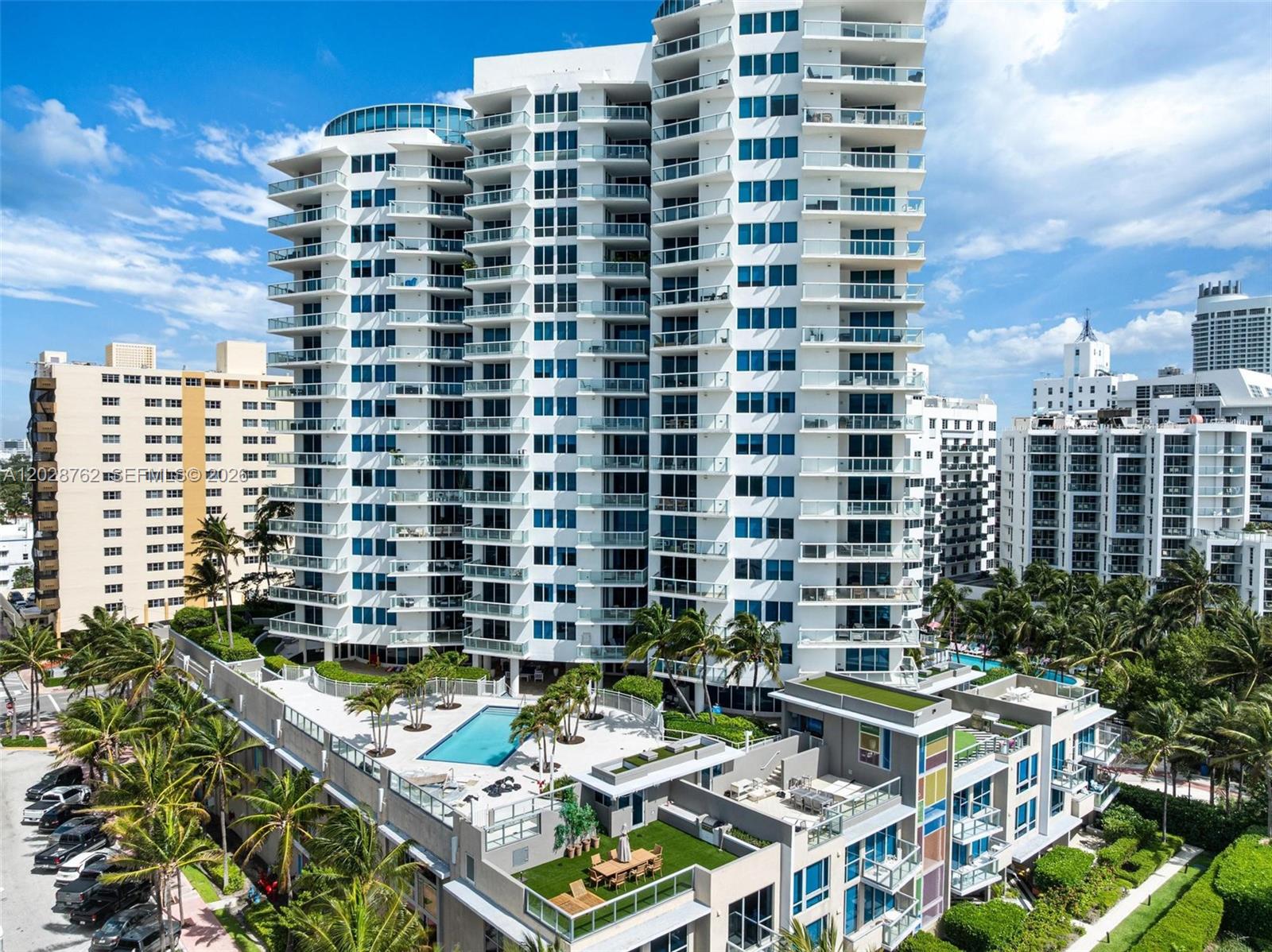 3801 Collins Ave #703, Miami Beach FL 33140