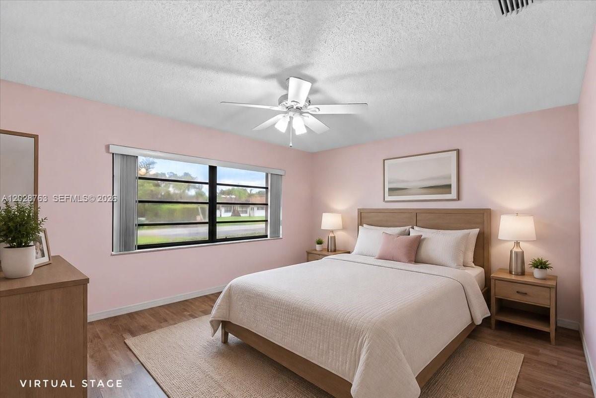 1571 NW 20th St, Homestead FL 33030