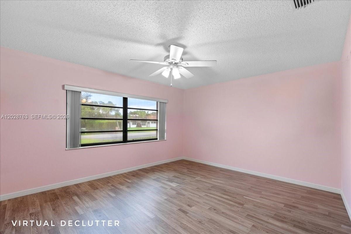 1571 NW 20th St, Homestead FL 33030