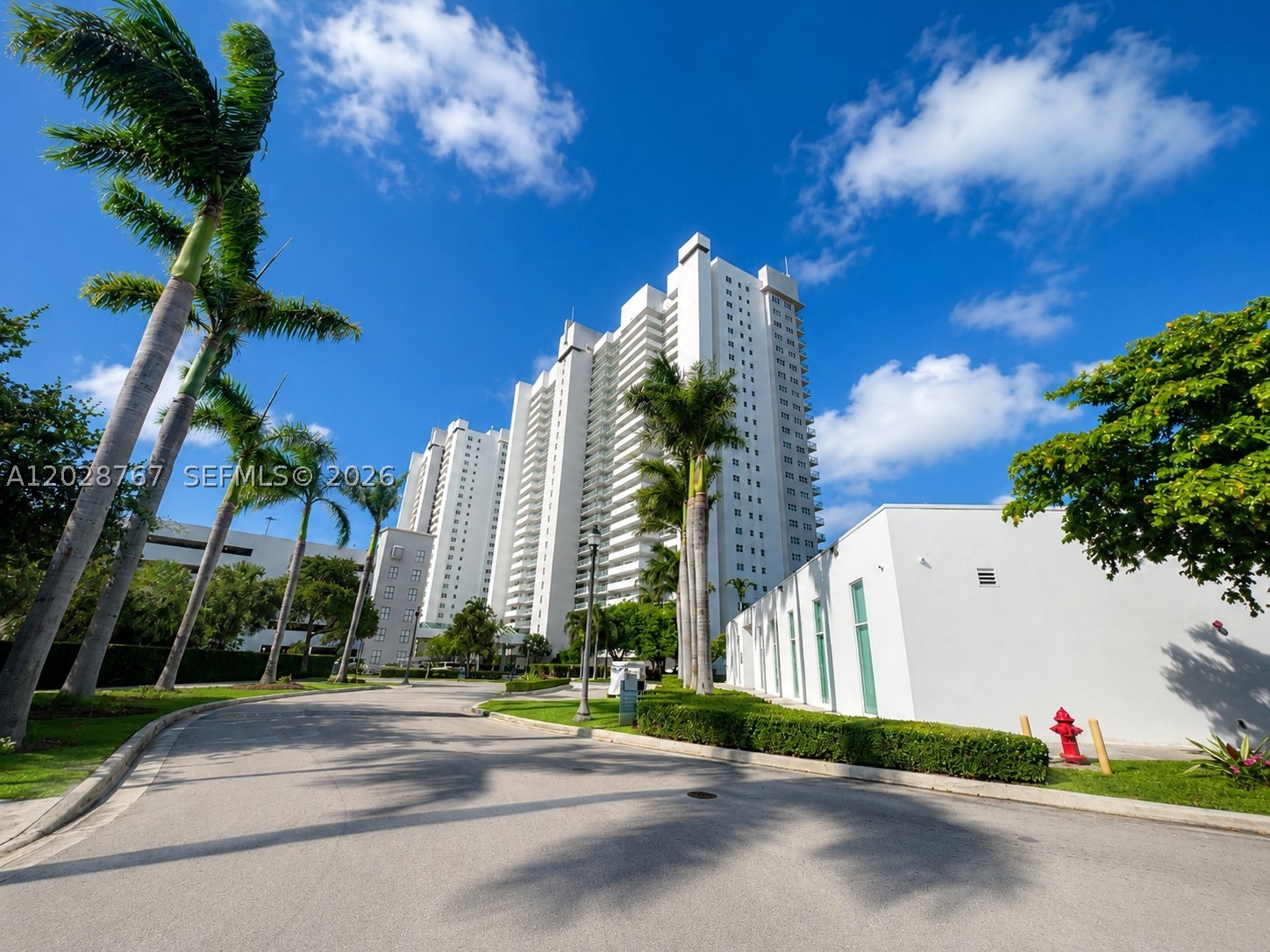 14951 Royal Oaks Ln #2002, North Miami FL 33181