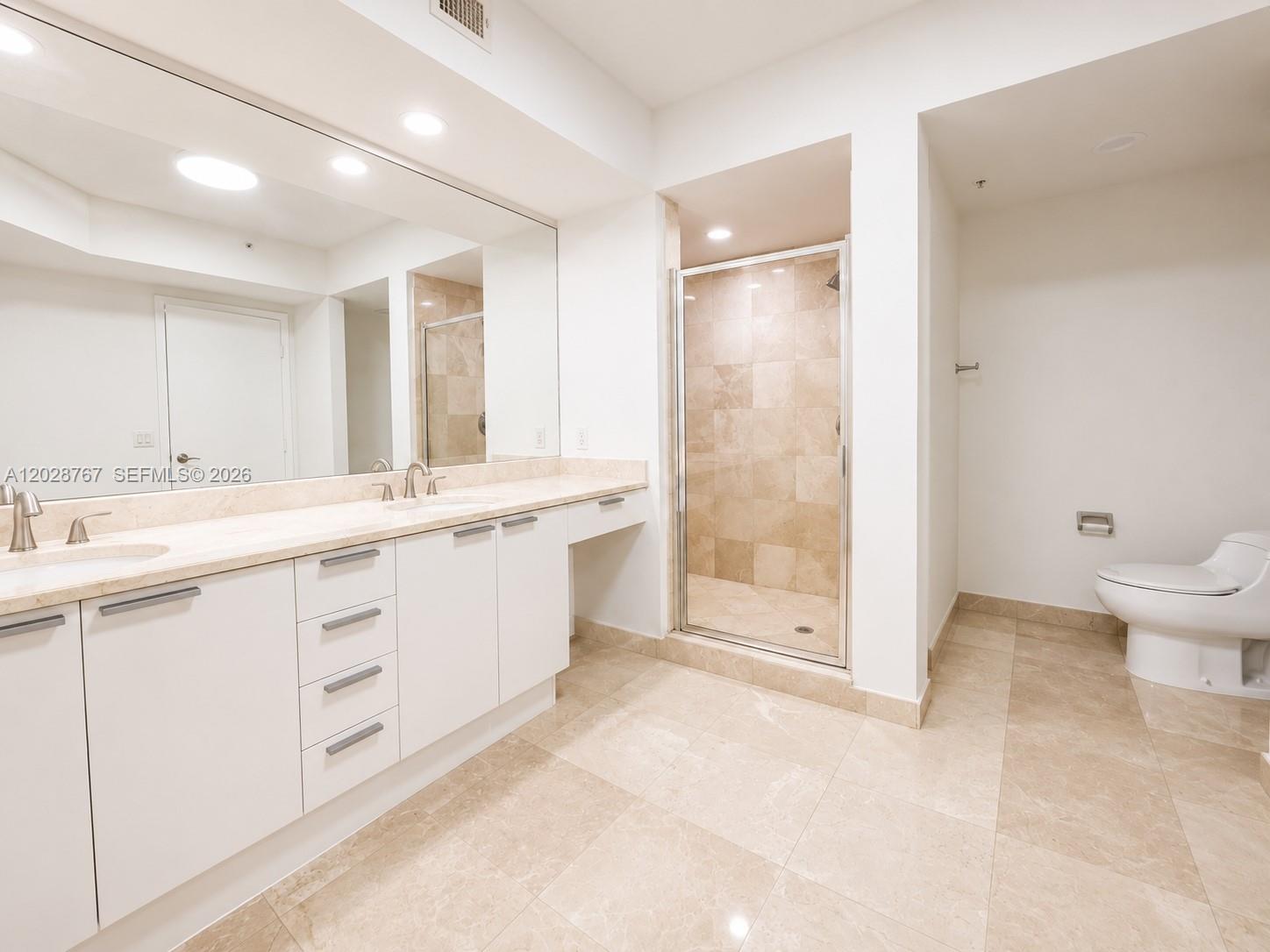 14951 Royal Oaks Ln #2002, North Miami FL 33181