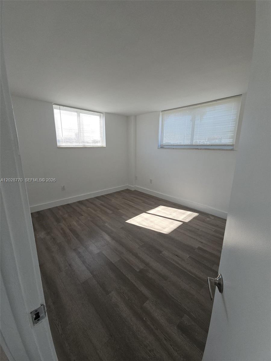8101 Crespi Blvd #304, Miami Beach FL 33141