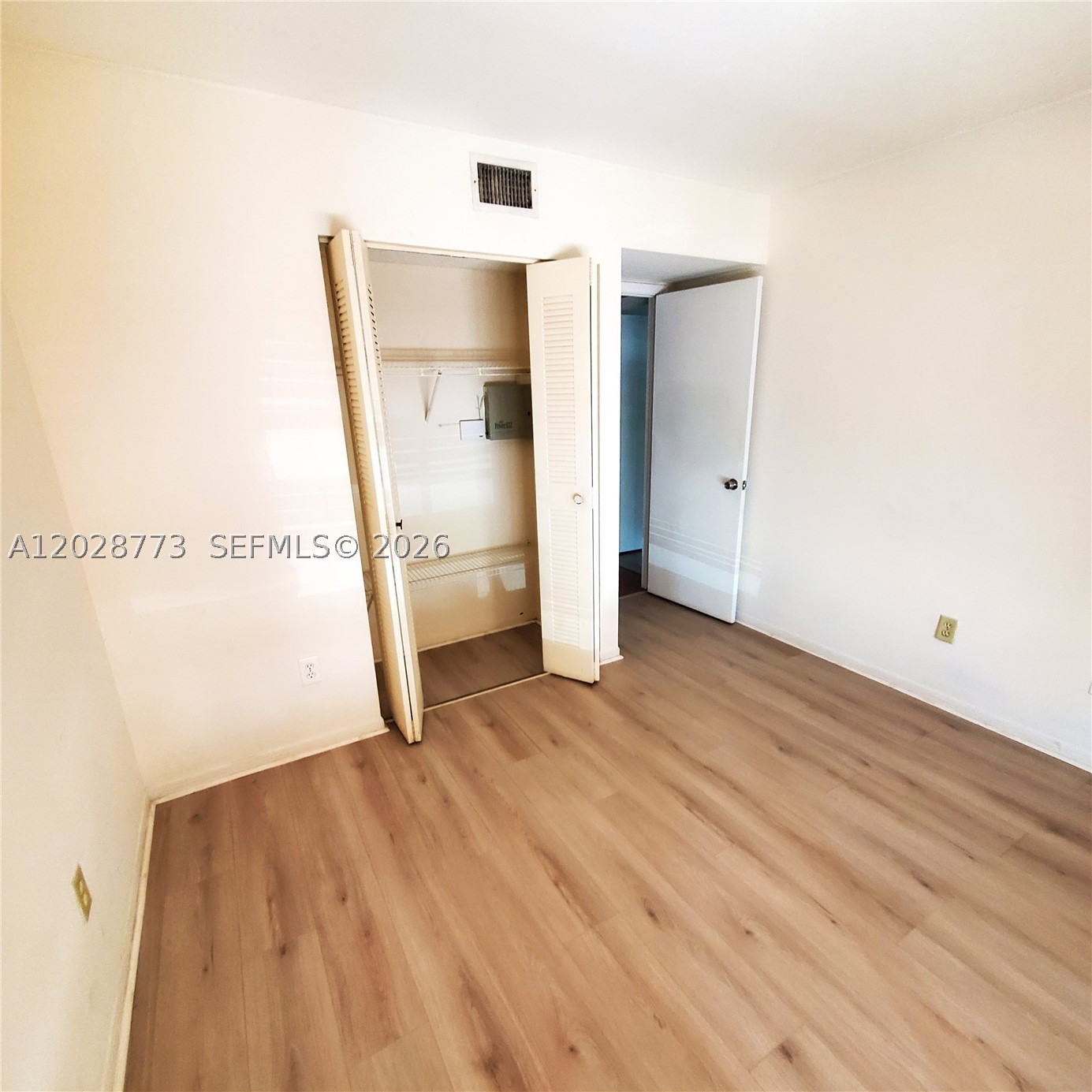 9729 Hammocks Blvd #206E, Miami FL 33196