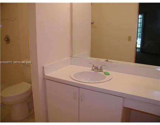 9729 Hammocks Blvd #206E, Miami FL 33196