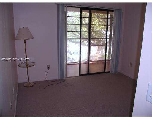 9729 Hammocks Blvd #206E, Miami FL 33196