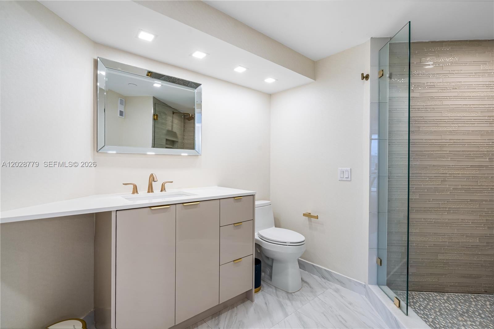 2800 Island Blvd #1605, Aventura FL 33160