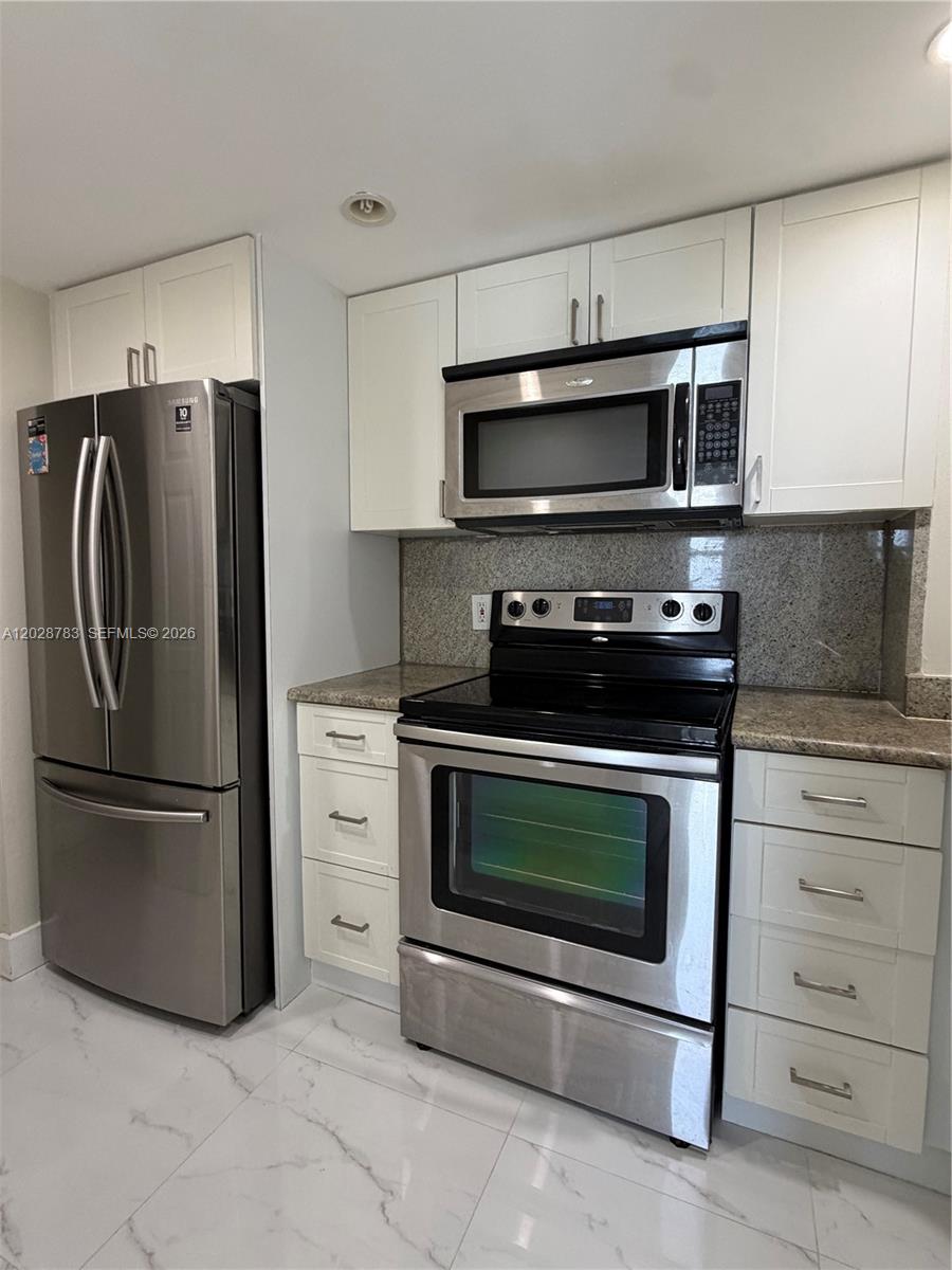770 Claughton Island Dr #704, Miami FL 33131