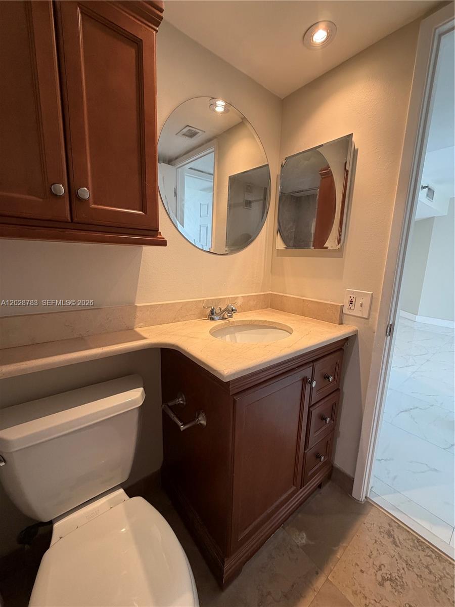 770 Claughton Island Dr #704, Miami FL 33131