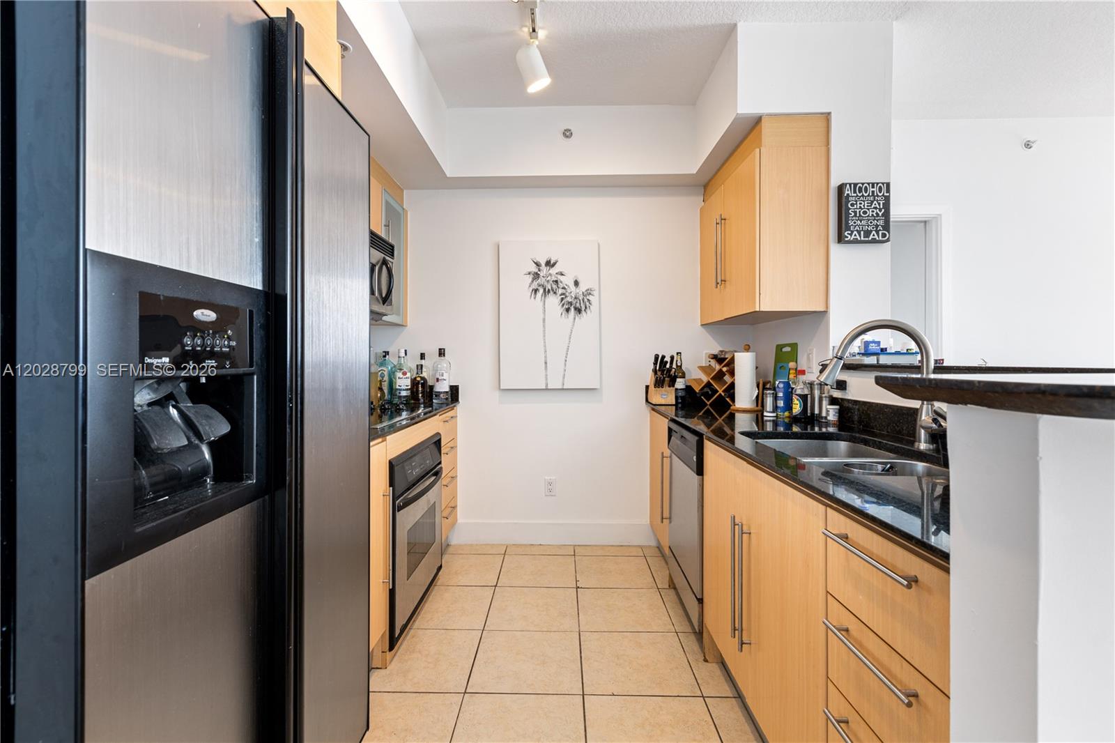 325 S Biscayne Blvd #2517, Miami FL 33131