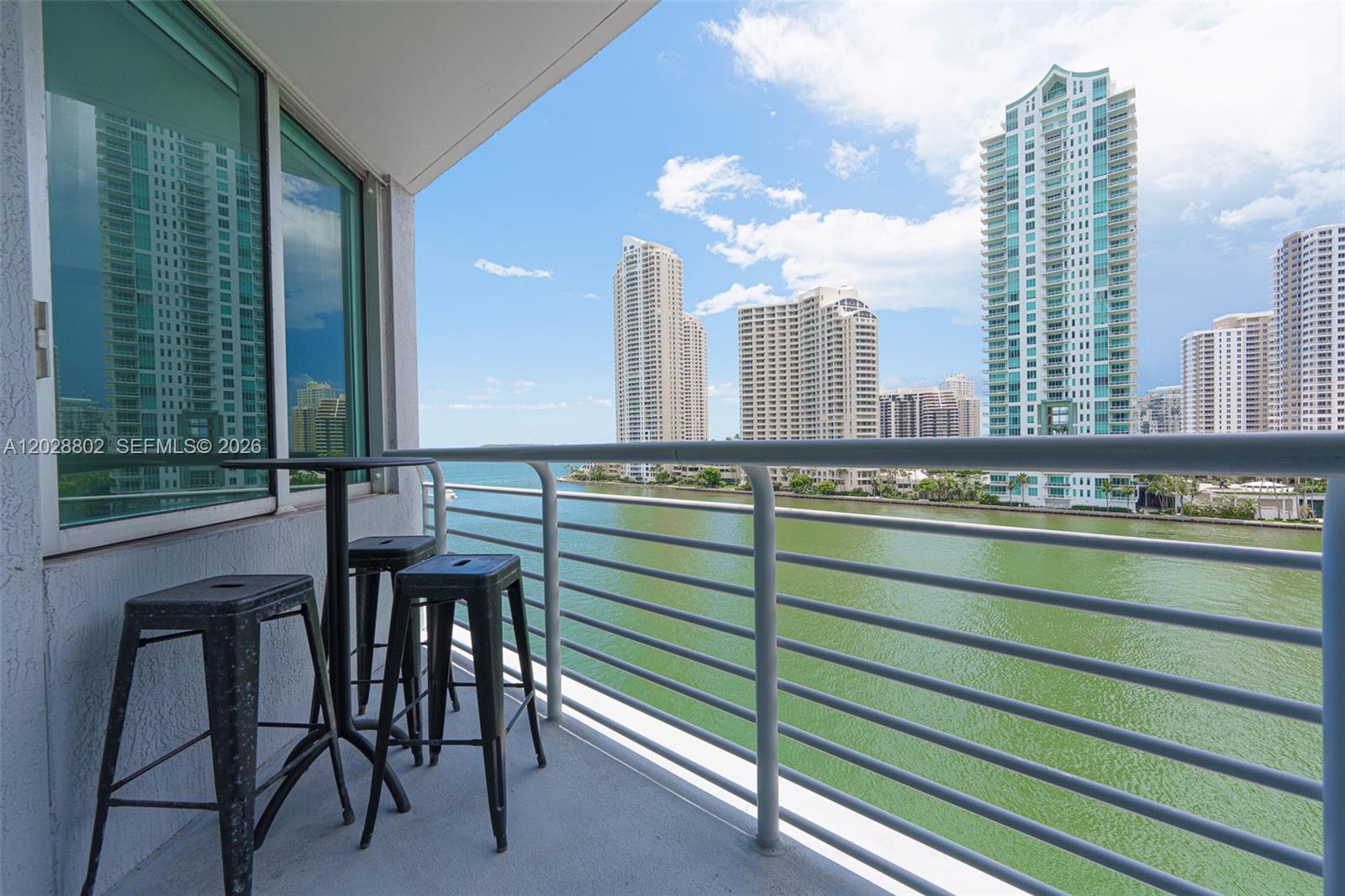 325 S Biscayne Blvd #821, Miami FL 33131