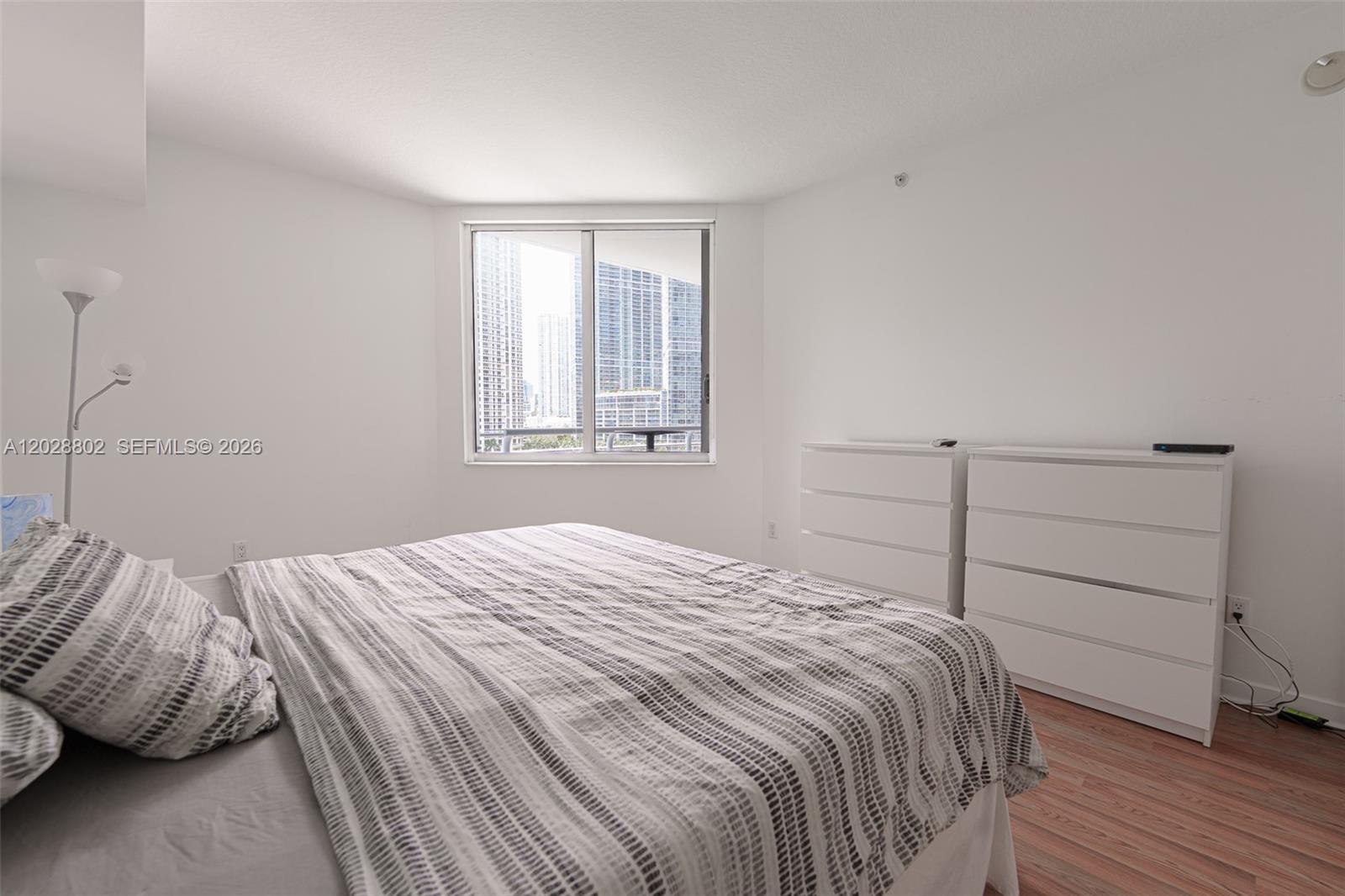 325 S Biscayne Blvd #821, Miami FL 33131
