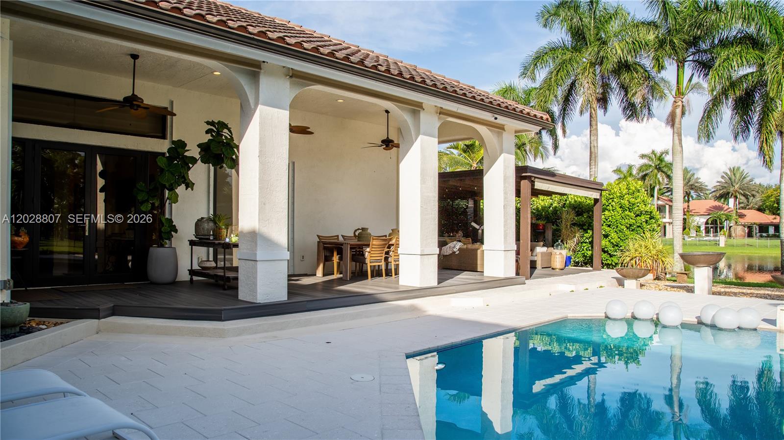 2880 Windmill Ranch Rd, Weston FL 33331