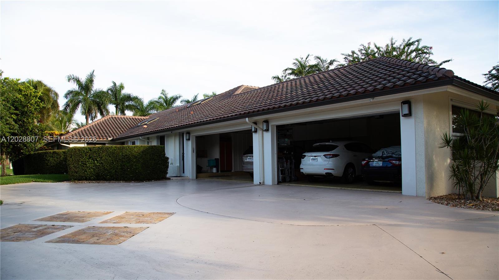 2880 Windmill Ranch Rd, Weston FL 33331
